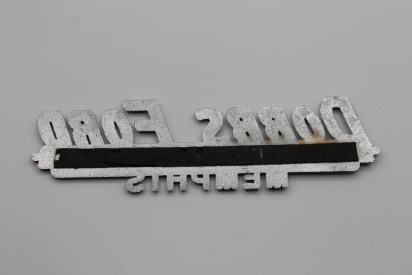 Dobbs Ford Memphis Dealer Emblem - Metal - Image 2